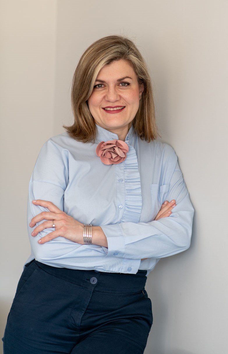 DR. CHRYSA BRINIA MD DR. CHRYSA BRINIA MD